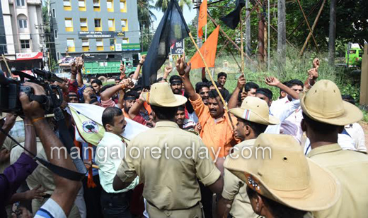 protest vhp 2